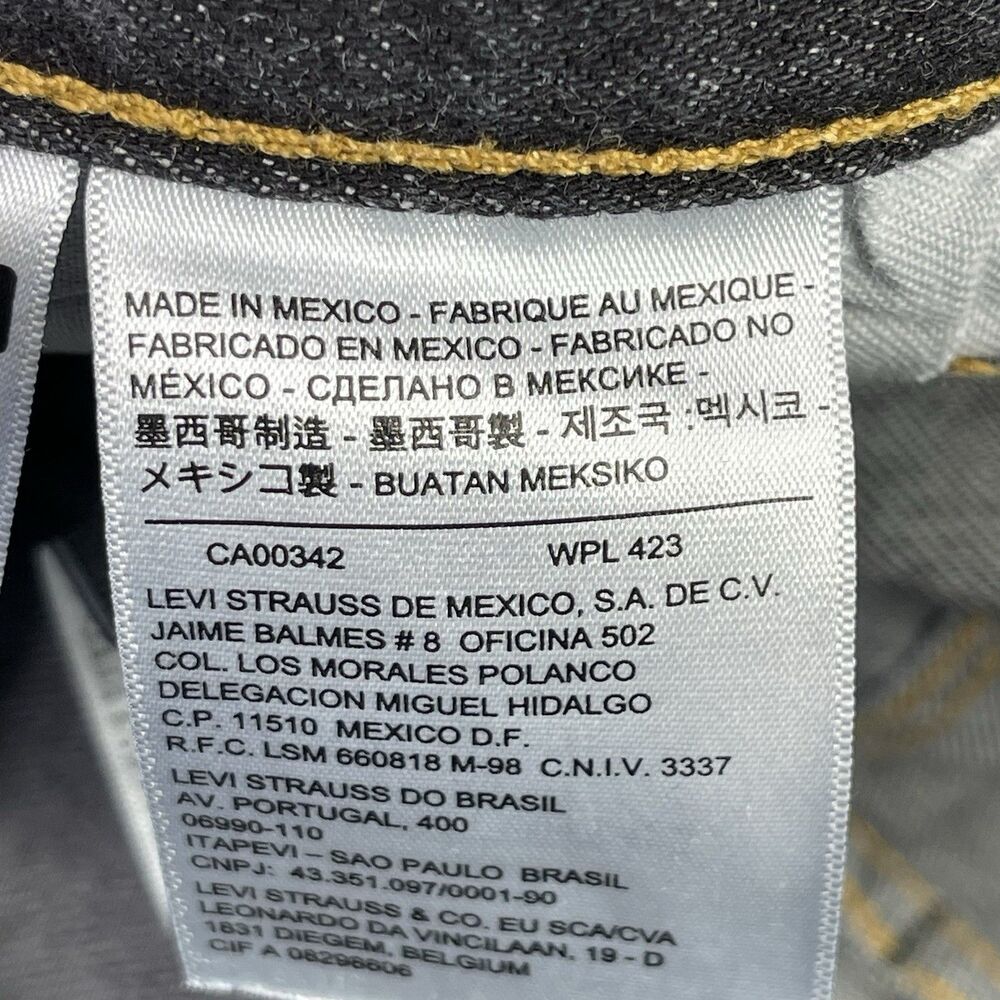 Levi’s 501 Jeans Men’s 32X28 Blue Straight Mid-Rise Dark Wash Button Fly - Picture 5 of 13